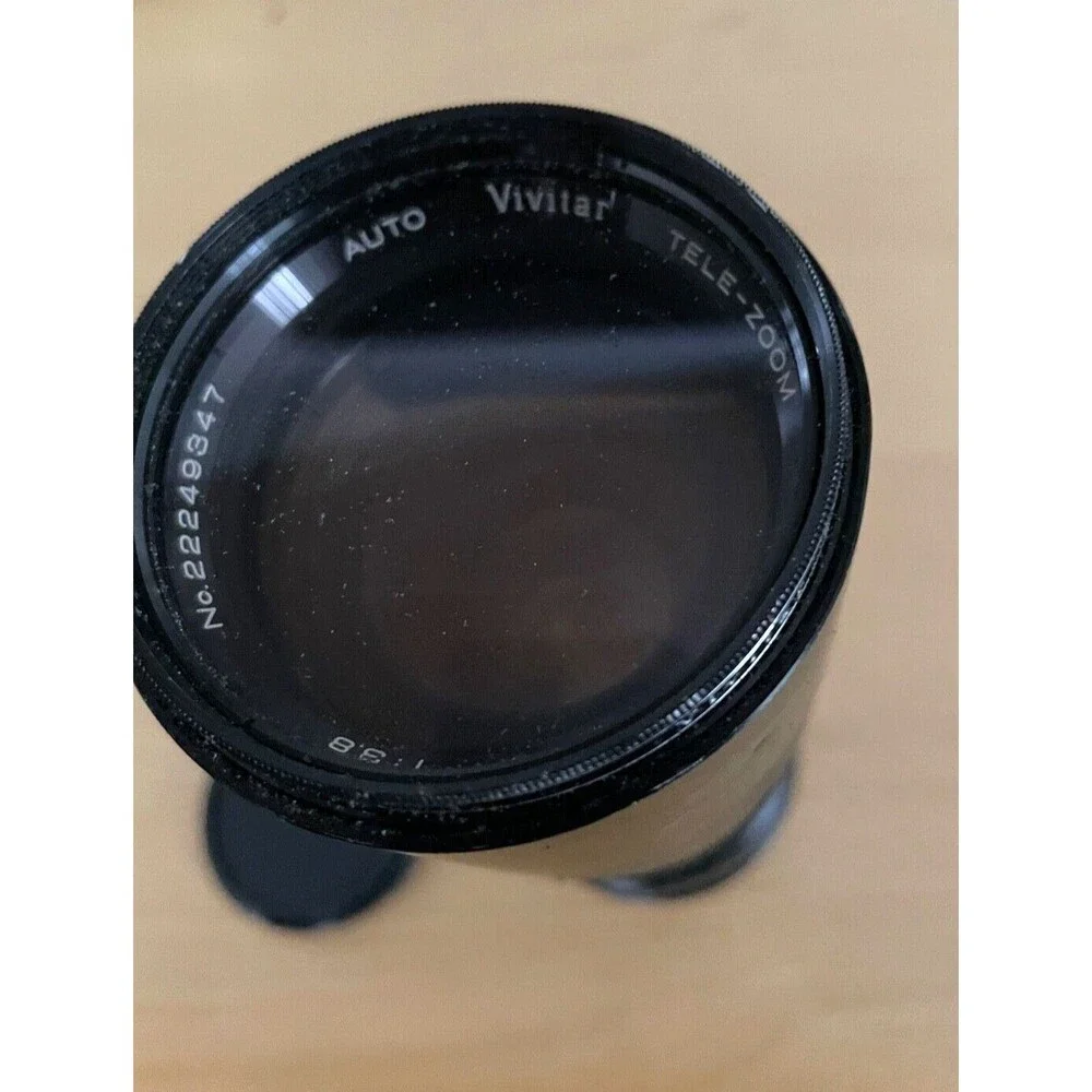Vivitar 85-205mm F/3.8 Tele-Zoom Lens w/ Skylight Filter, Lens Caps & Case
